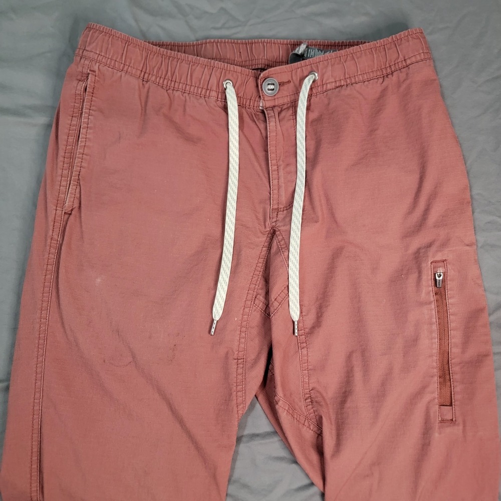 Vuori Ripstop Pants Men's Medium Red Stretch Drawstring V412 Hiking Outdoors